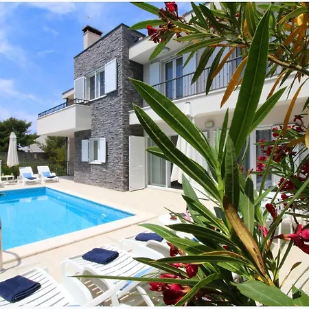 Apartments Nika Primosten Exterior photo
