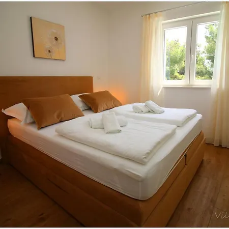 Apartments Nika Primosten Exterior photo
