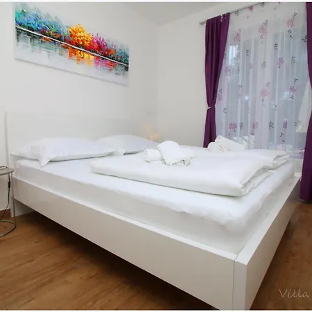Apartments Nika Primosten Exterior photo